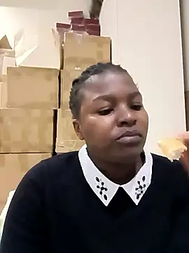 Snapshot of Yours_faithfully1 chatting on 01/07/26, 12:21 Yours faithfully1 online show from 01/07/26, 12:21