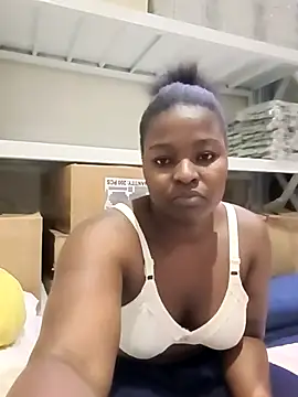 Snapshot of Yours_faithfully1 chatting on 11/22/25, 12:26 Yours faithfully1 online show from 11/22/25, 12:26