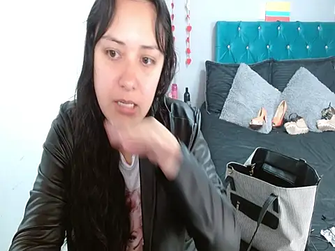 Snapshot of wandafuckass chatting on 03/13/25, 02:01 wandafuckass online show from 03/13/25, 02:01