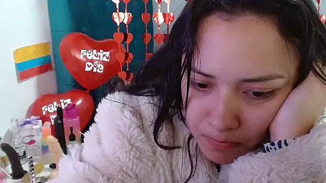 Snapshot of wandafuckass chatting on 02/14/25, 02:23 wandafuckass online show from 02/14/25, 02:23
