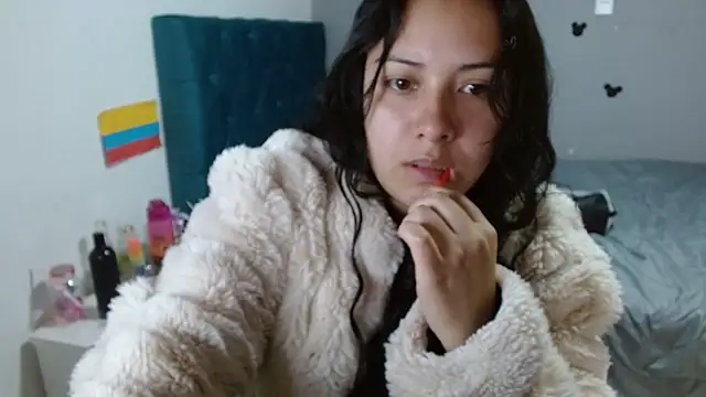 Snapshot of wandafuckass chatting on 02/13/25, 02:20 wandafuckass online show from 02/13/25, 02:20