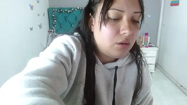 Snapshot of wandafuckass chatting on 10/01/25, 06:34 wandafuckass online show from 10/01/25, 06:34