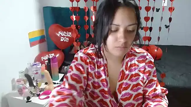 Snapshot of wandafuckass chatting on 02/13/25, 09:27 wandafuckass online show from 02/13/25, 09:27
