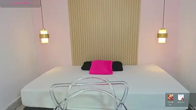 AliceRoss0 online show from 04/04/26, 08:26