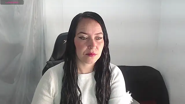 carla slut outlimits online show from 04/29/26, 12:20