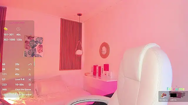 Snapshot of TiffanyWright chatting on 11/07/25, 11:37 TiffanyWright online show from 11/07/25, 11:37