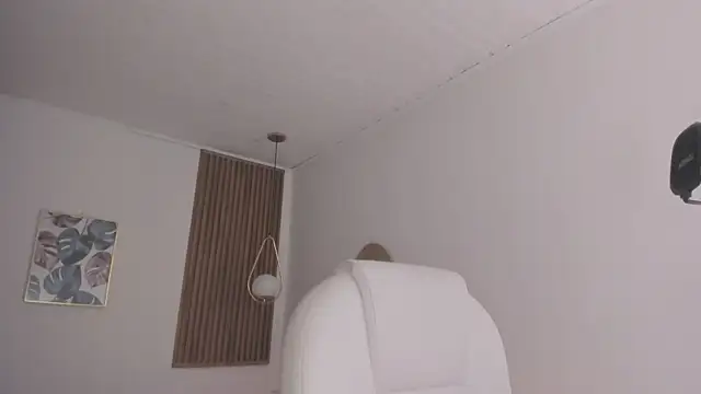 TiffanyWright online show from 02/05/26, 01:29