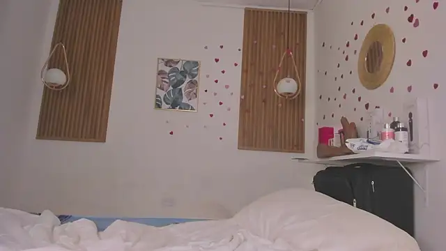 TiffanyWright online show from 03/23/26, 12:27