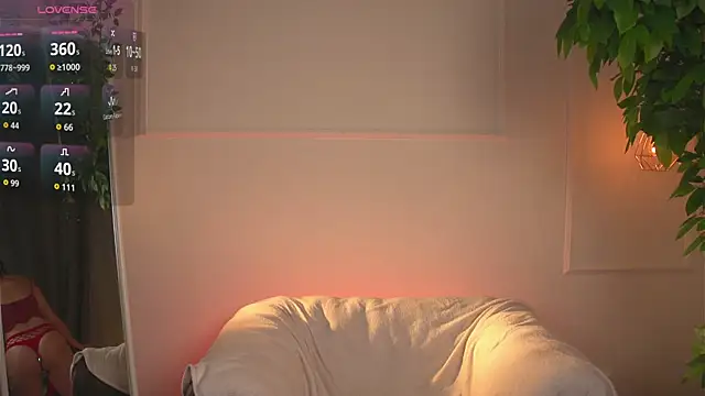 Snapshot of tati__20 chatting on 09/28/25, 09:22 tati 20 online show from 09/28/25, 09:22