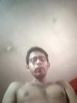 Snapshot of VL25DN26 chatting on 01/12/26, 05:53 VL25DN26 online show from 01/12/26, 05:53