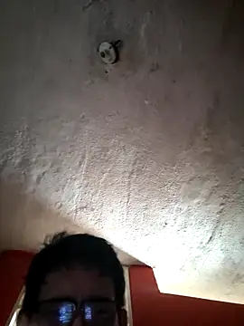 VL25DN26 online show from 11/26/25, 08:20