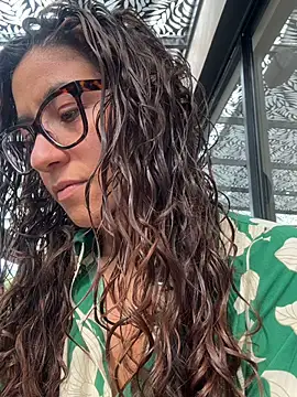 Snapshot of ValeriEvan chatting on 02/12/26, 08:08 ValeriEvan online show from 02/12/26, 08:08