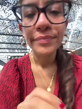 Snapshot of ValeriEvan chatting on 02/26/26, 08:20 ValeriEvan online show from 02/26/26, 08:20