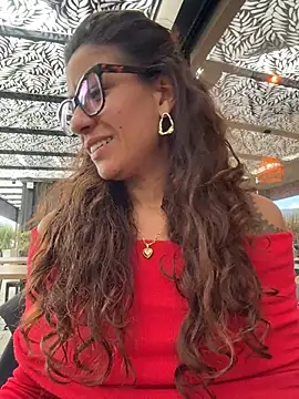 Snapshot of ValeriEvan chatting on 02/19/26, 08:06 ValeriEvan online show from 02/19/26, 08:06