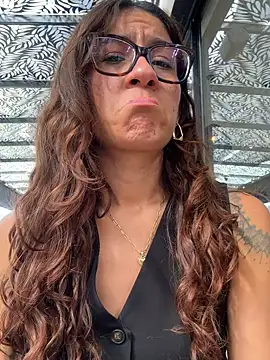 Snapshot of ValeriEvan chatting on 02/27/26, 08:19 ValeriEvan online show from 02/27/26, 08:19