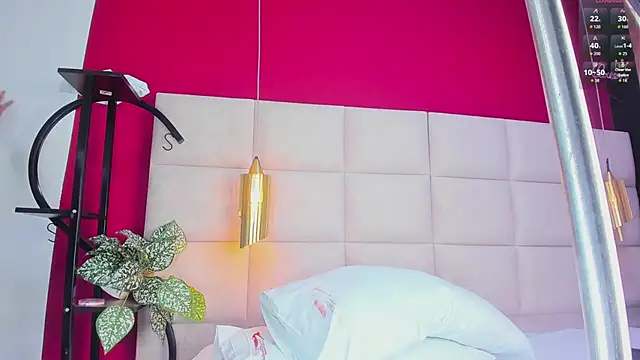 Amberluy online show from 02/11/26, 07:36