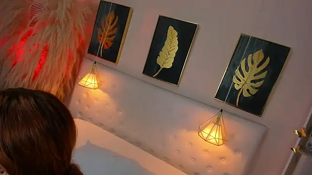 Amberluy online show from 01/10/26, 05:08