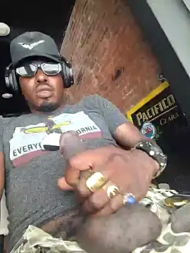 BlackD4uxo online show from 07/16/26, 04:59