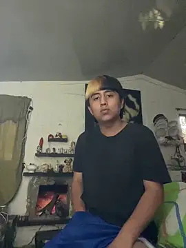 FlpGmz online show from 10/31/25, 07:54