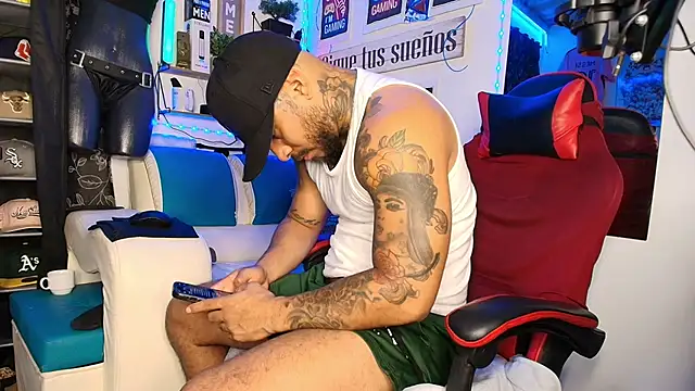 Leenar Key online show from 03/10/26, 02:37