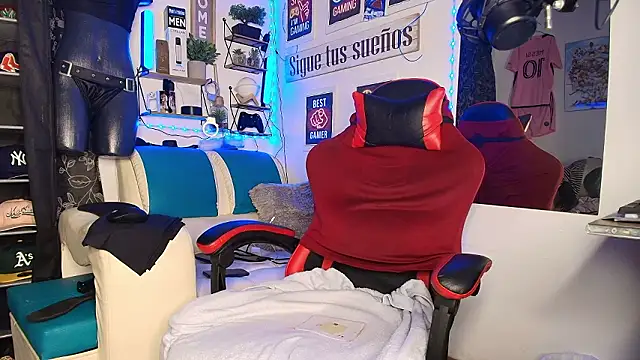 Leenar Key online show from 02/27/26, 01:06