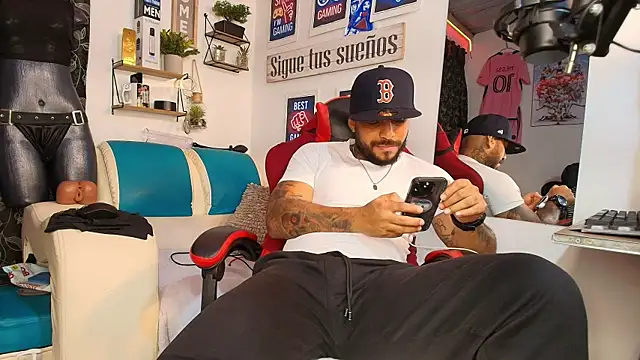 Leenar Key online show from 01/16/26, 10:25