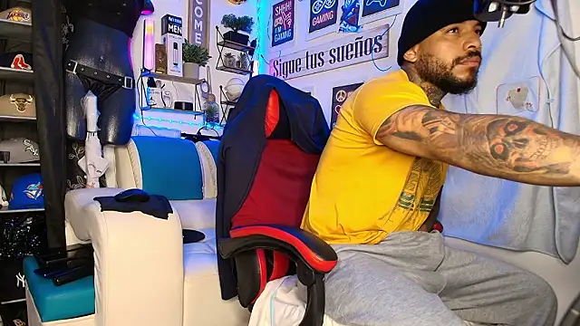 Leenar Key online show from 03/26/26, 10:35