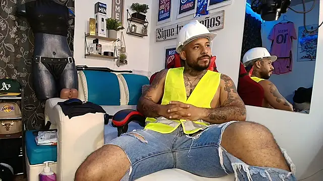 Leenar Key online show from 01/13/26, 11:52