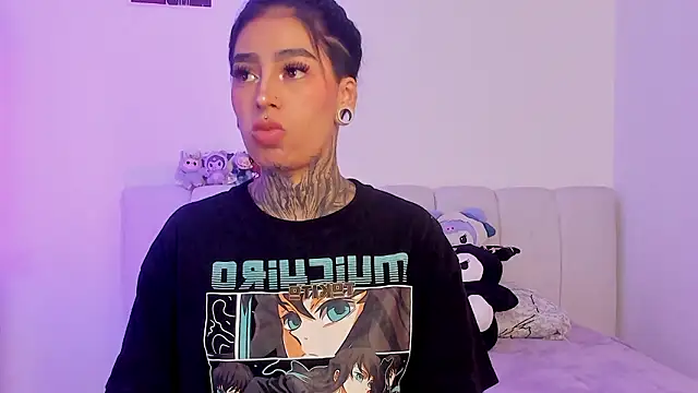 shadowcatt  online show from 02/24/26, 08:21