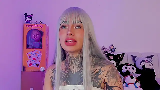 shadowcatt  online show from 10/26/25, 08:31