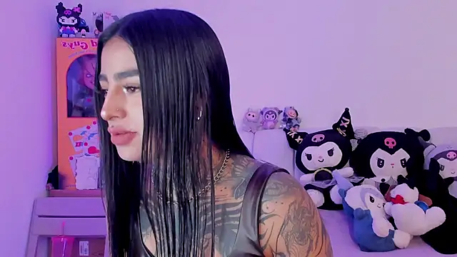 shadowcatt  online show from 12/03/25, 09:25