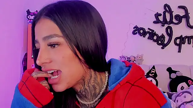 shadowcatt  online show from 01/11/26, 12:50