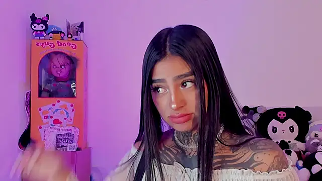 shadowcatt  online show from 12/15/25, 10:59