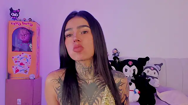 shadowcatt  online show from 10/28/25, 08:52