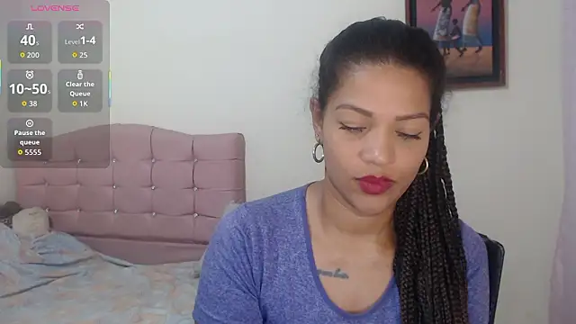 makennaa  online show from 02/12/26, 09:31