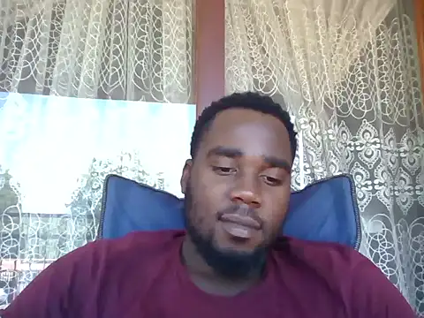 Snapshot of TheeMassageMobileSpa chatting on 02/25/25, 12:05 TheeMassageMobileSpa online show from 02/25/25, 12:05