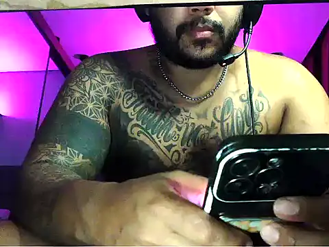 Ale Mineiro online show from 03/16/26, 10:45