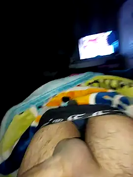 slawlargo01 online show from 03/19/26, 08:36