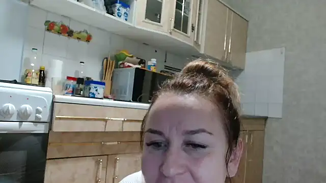 Snapshot of Vika_ chatting on 03/13/25, 03:54 Vika online show from 03/13/25, 03:54