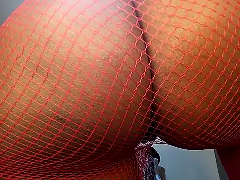 Pretty tiffany online show from 11/05/25, 05:16