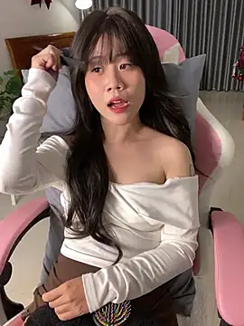 -rosiie- online show from 01/20/25, 06:21