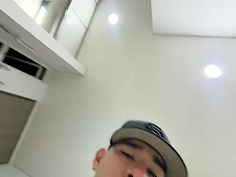 danielv 95 online show from 04/29/26, 11:33
