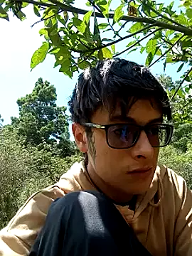 Snapshot of Cuervo_maniaco chatting on 10/02/25, 05:05 Cuervo maniaco online show from 10/02/25, 05:05