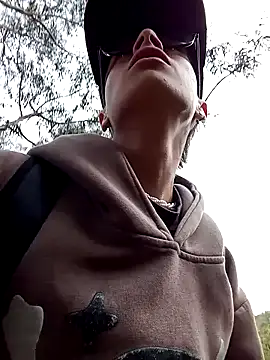 Snapshot of Cuervo_maniaco chatting on 12/28/24, 07:11 Cuervo maniaco online show from 12/28/24, 07:11