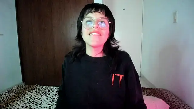 Lucyfx666 online show from 09/30/25, 05:24