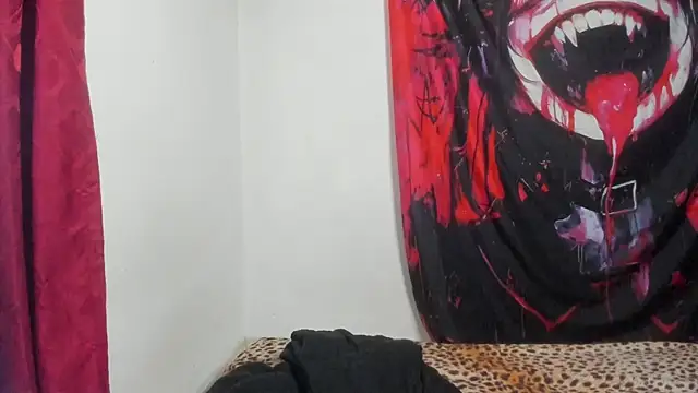 Lucyfx666 online show from 11/27/25, 10:54