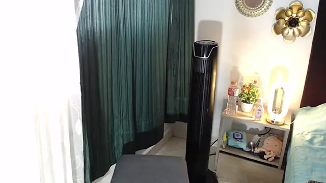 TatianaMonteross online show from 02/17/26, 09:12