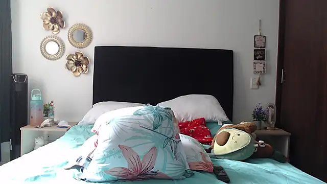 TatianaMonteross online show from 11/30/25, 03:13