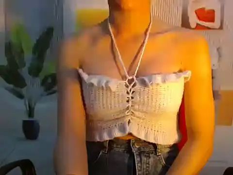 Snapshot of Jikey98 chatting on 11/21/25, 01:32 Jikey98 online show from 11/21/25, 01:32