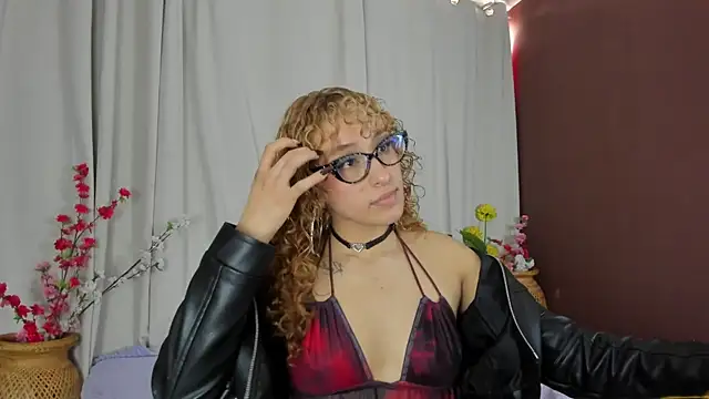 wini fer online show from 11/15/25, 12:53